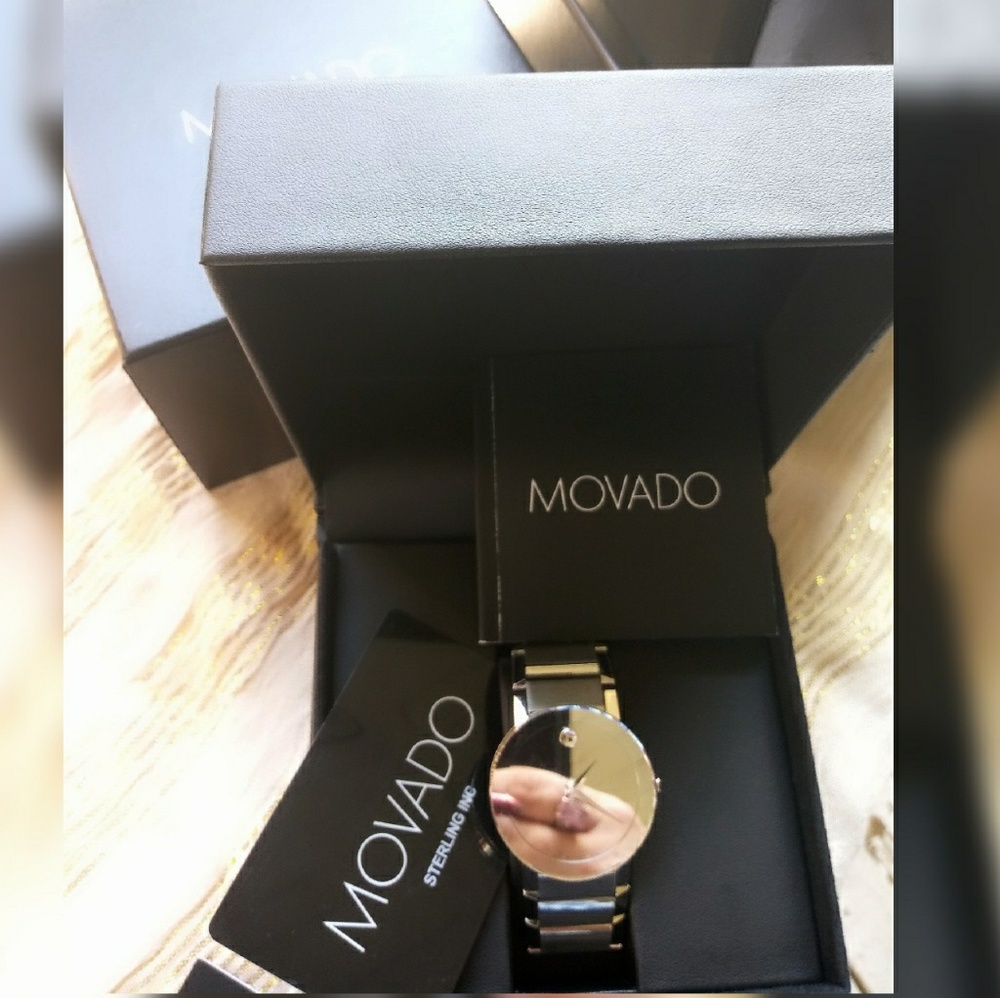 {SOLD LETGO} NIB MOVADO Sapphire Crystal